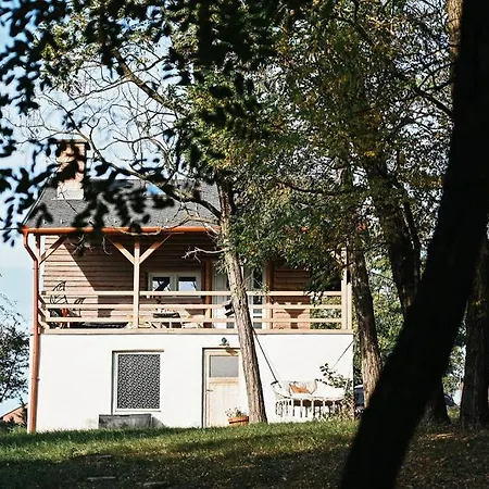 Hotel Avarlak