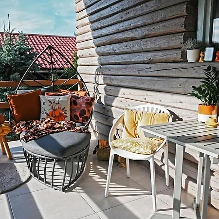 Avarlak Hotel *